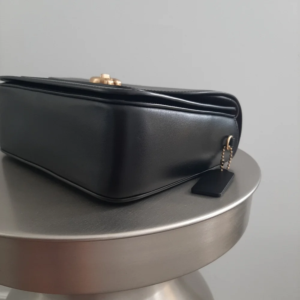 Coach Madison Shoulder Bag - Picture 10 of 11